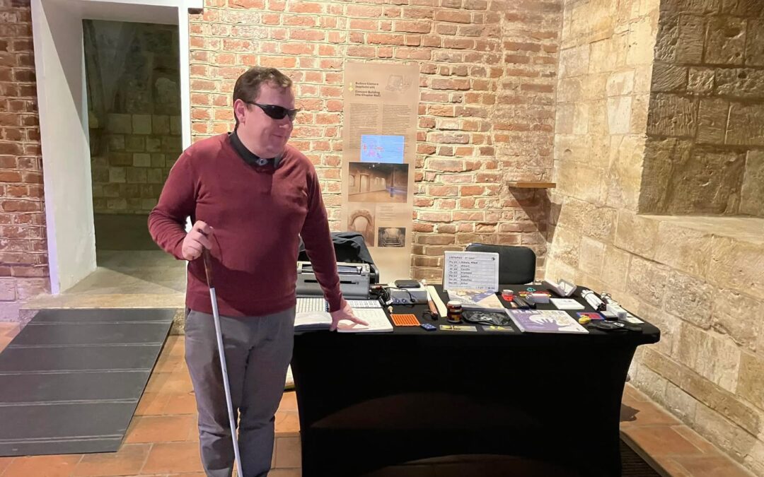 Školení pro asistenty pedagoga s tématem podpora žáka se zrakovým postižením.