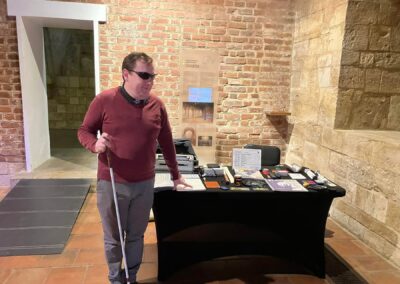 Školení pro asistenty pedagoga s tématem podpora žáka se zrakovým postižením.